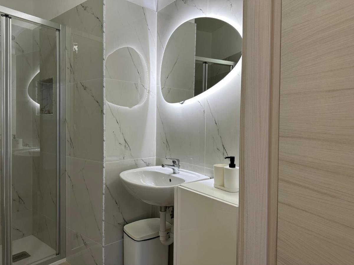Del Carmine 23 Otel Bari Dış mekan fotoğraf