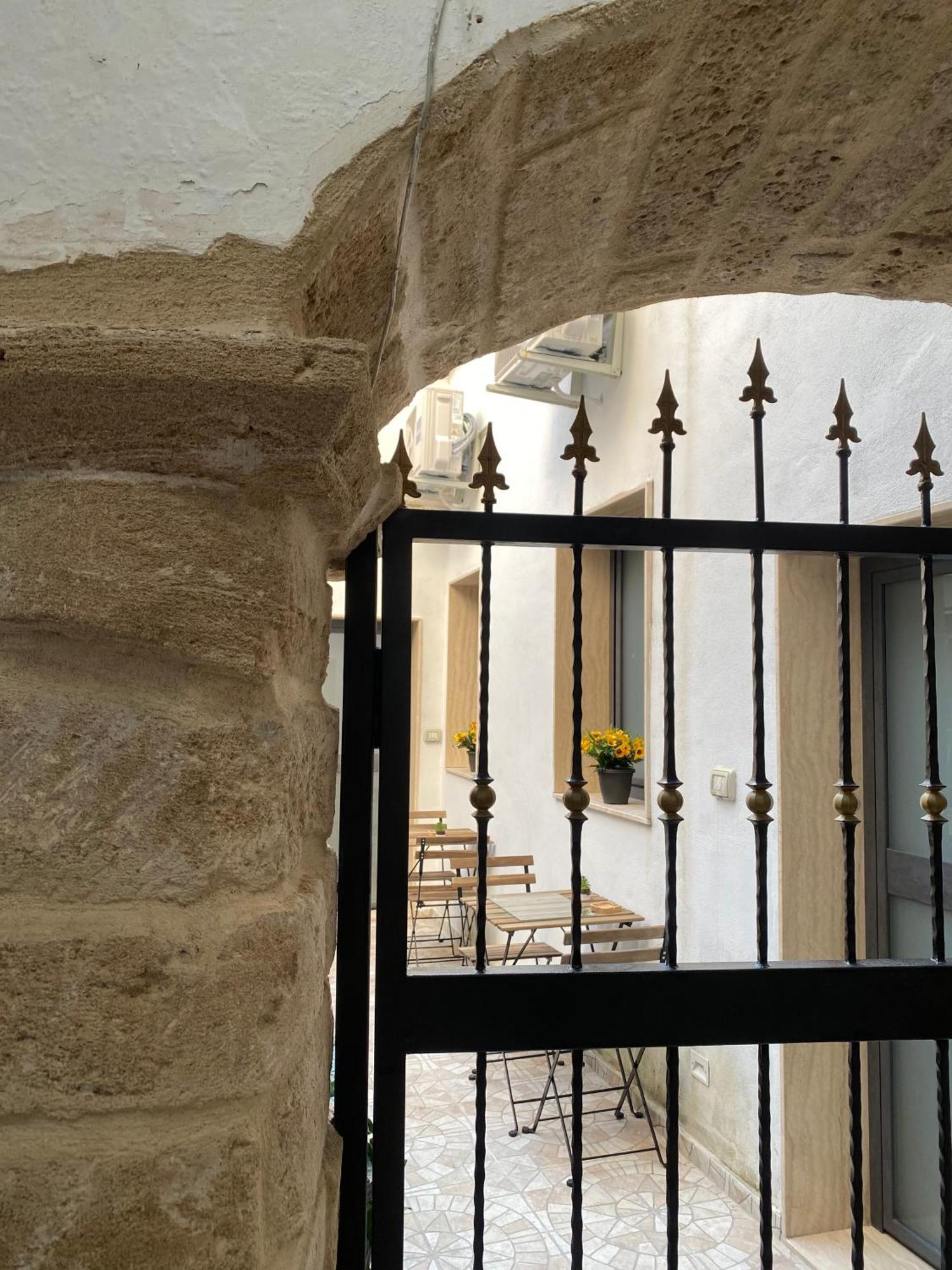 Del Carmine 23 Otel Bari Dış mekan fotoğraf